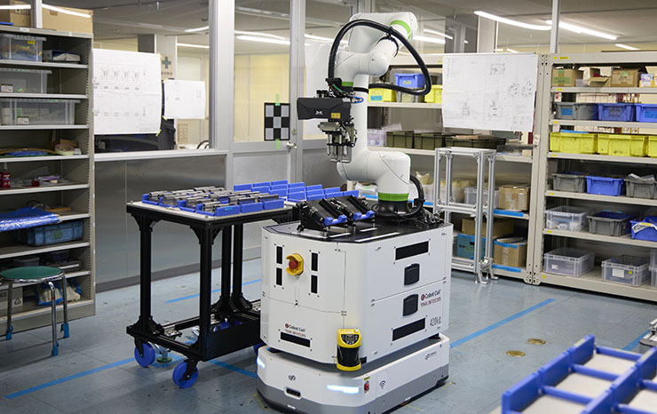各社協働ロボット・自律移動ロボット
